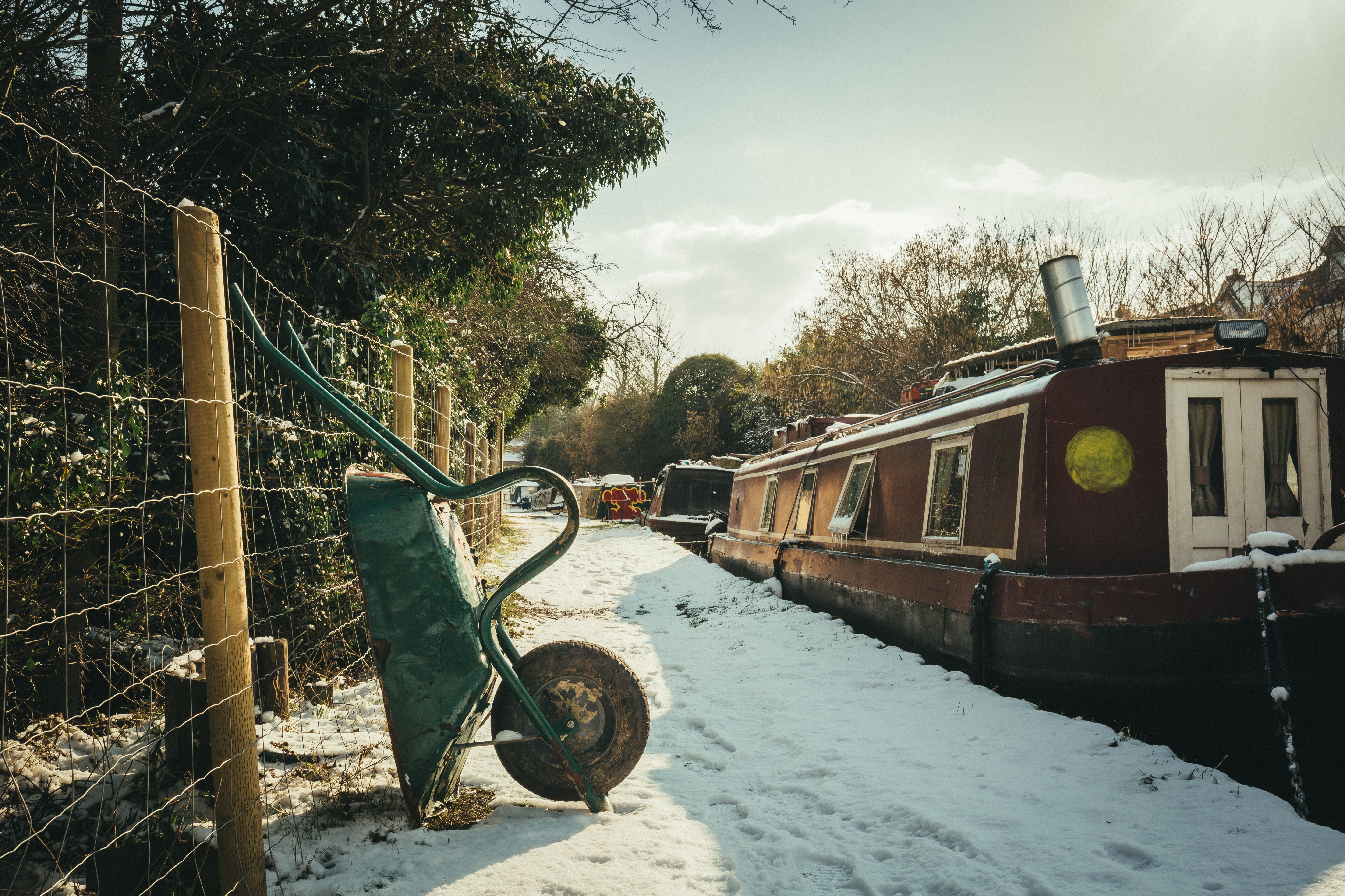 Narrowboat gas, diesel and solid fuel engineers. Boat Stoves