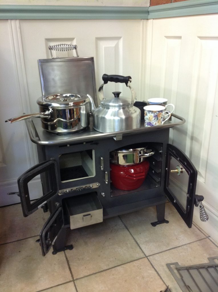 Bubble Boat Cooker with Pots For Size Reference