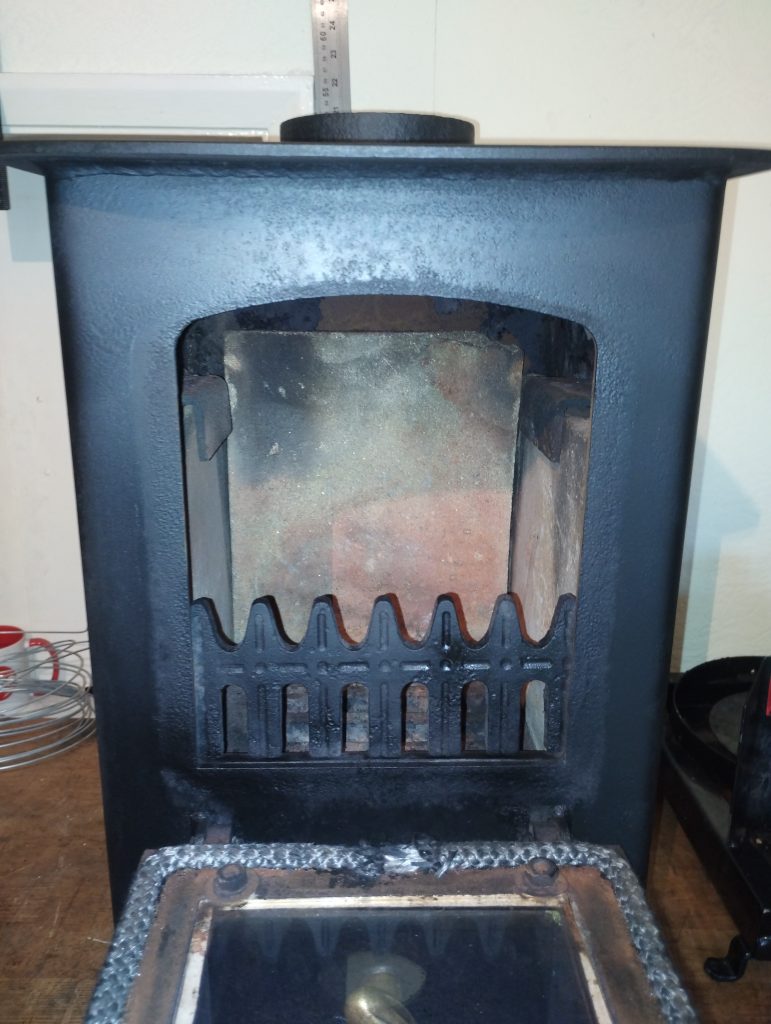 Used Villager Heron Boat Stove - Inside View